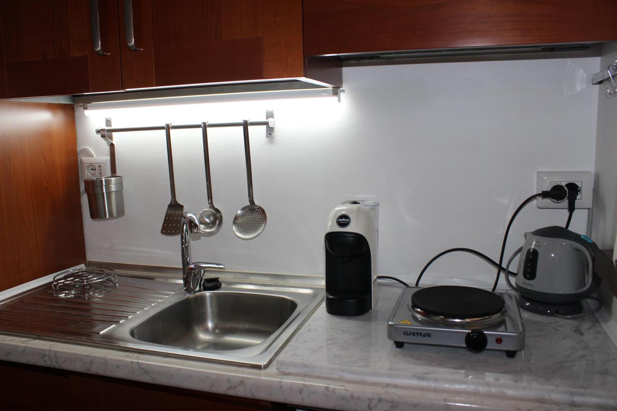 Canvas Sicily Apartment Catania-Fontanarossai nemzetközi repülőtér Kültér fotó