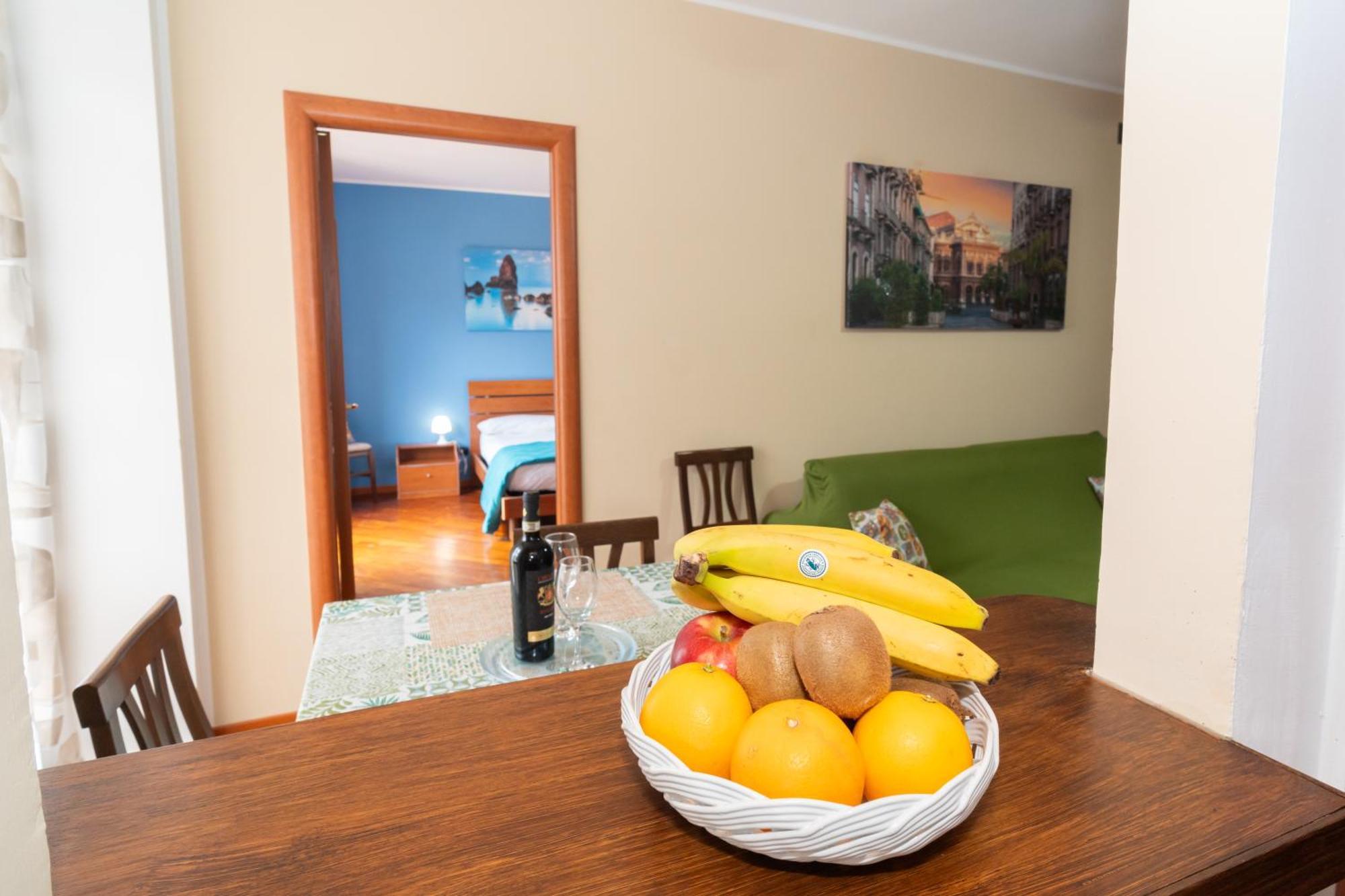 Canvas Sicily Apartment Catania-Fontanarossai nemzetközi repülőtér Kültér fotó