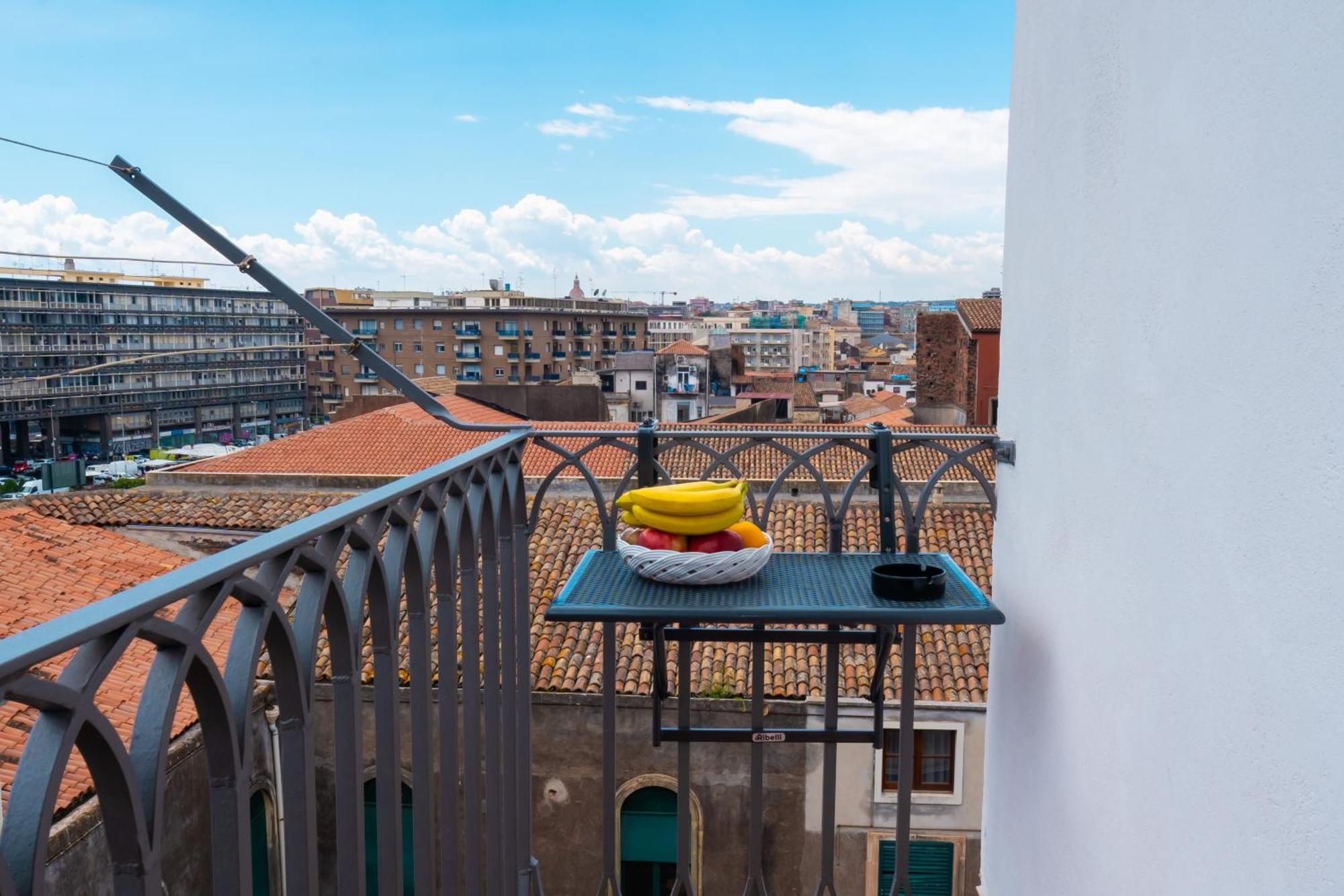 Canvas Sicily Apartment Catania-Fontanarossai nemzetközi repülőtér Kültér fotó